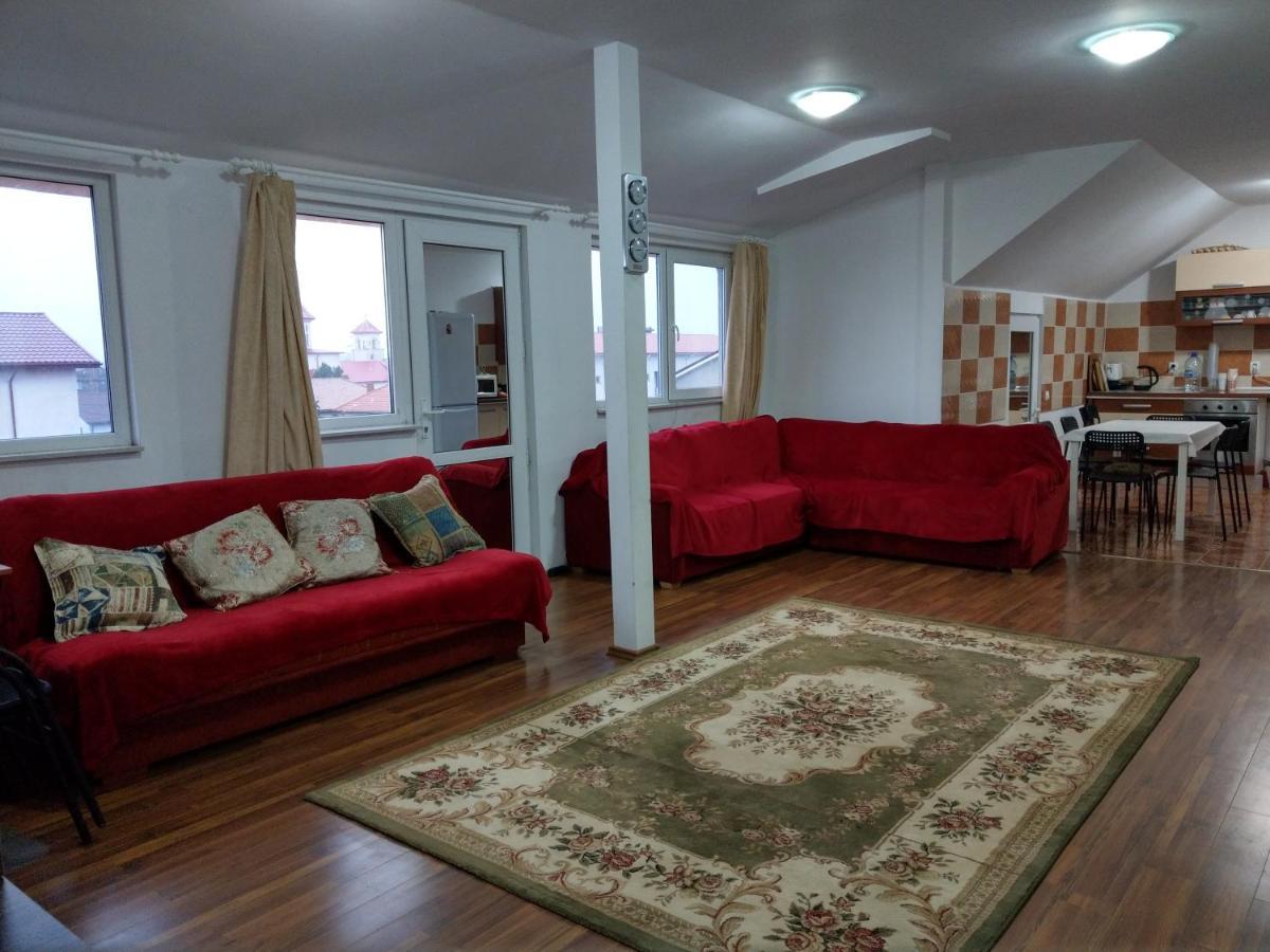 Apartament 5 Camere Cu Balcon Costinesti Plaja 5 Minute Nucilor 6 Bagian luar foto