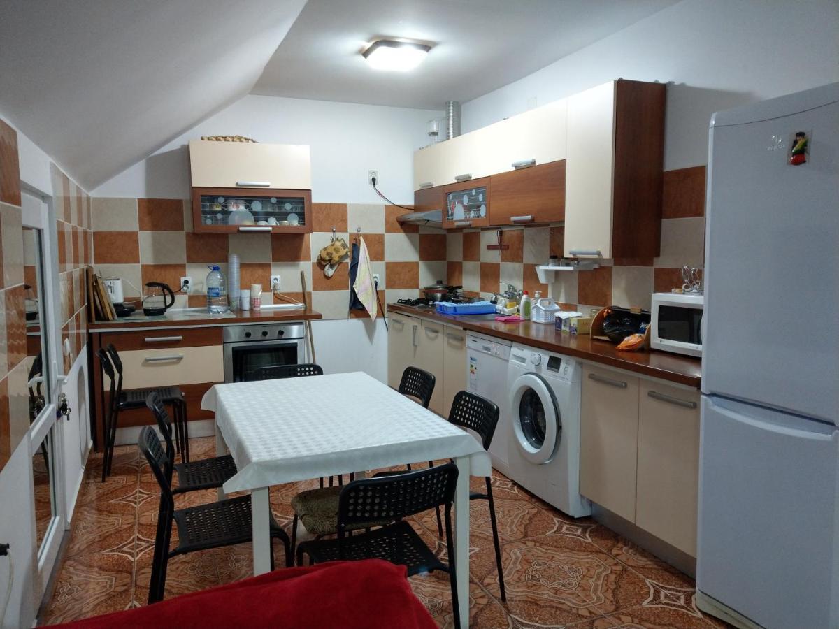 Apartament 5 Camere Cu Balcon Costinesti Plaja 5 Minute Nucilor 6 Bagian luar foto